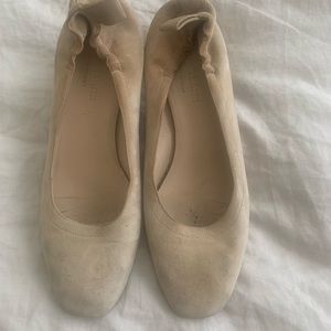 Everlane Day Heels in taupe suede